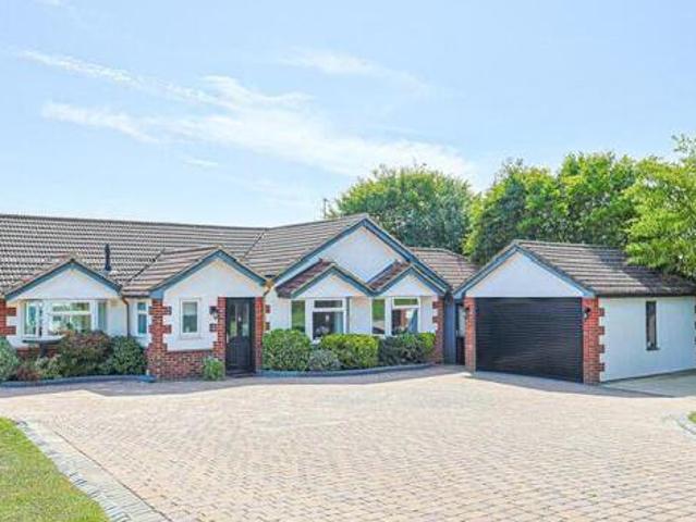 House for sale in Barling