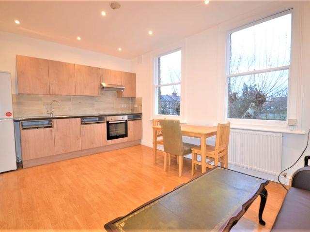 Apartment for rent in Kensal Town, Greater London