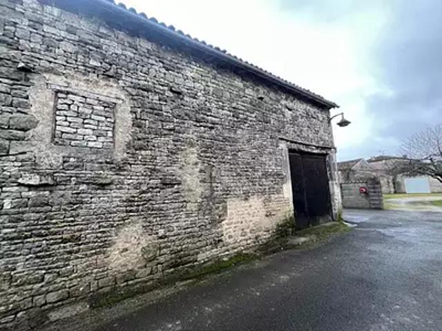 Maison vente à Cognac, Foussignac