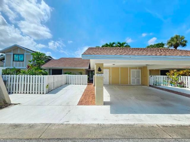 House for sale in Jupiter, Florida