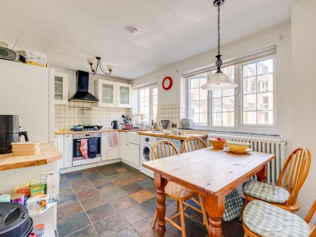 House for rent in Clapham Junction, Greater London