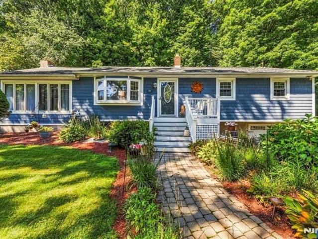 House for sale in Glenwood, New Jersey