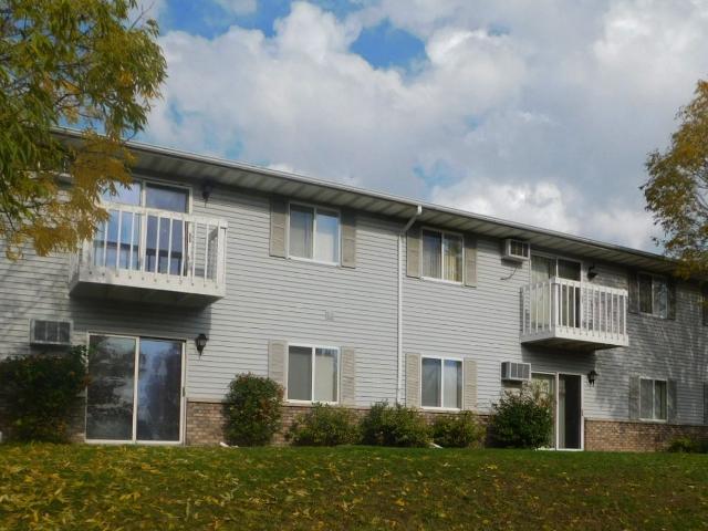Apartment for rent in Fox Lake, Wisconsin