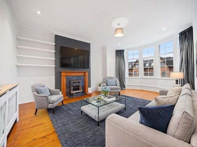 Apartment for rent in Palmers Green, Greater London