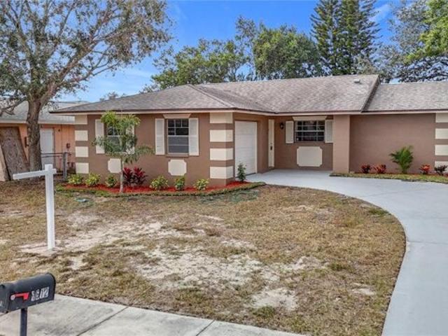 House for sale in Tarpon Springs