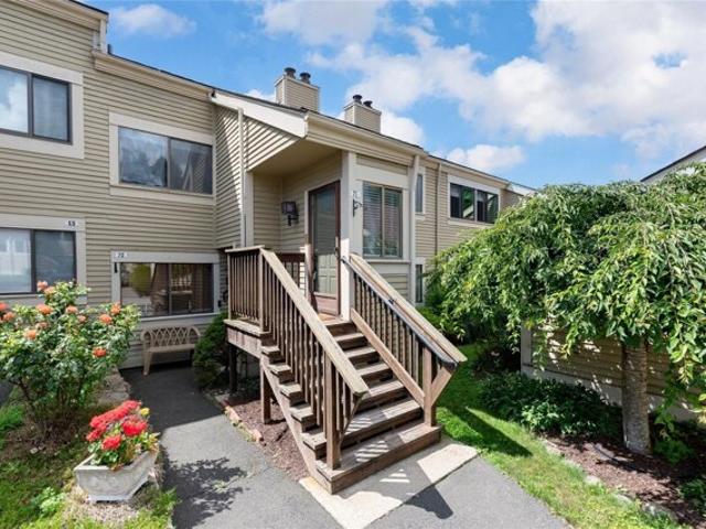 Condo for sale in South Salem