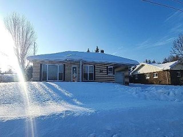 House for sale in Maine