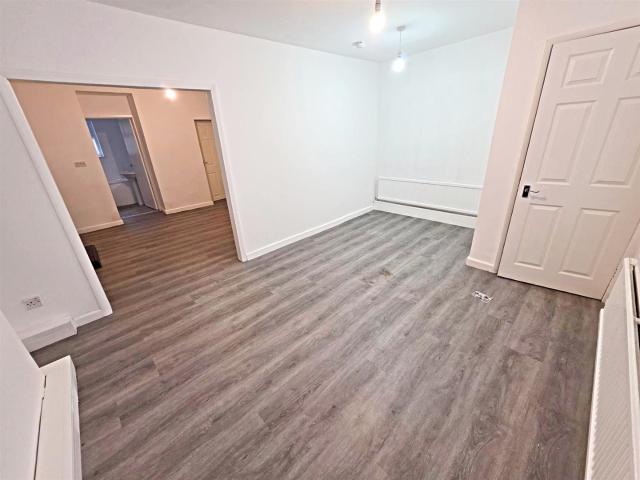 House for rent in Treharris