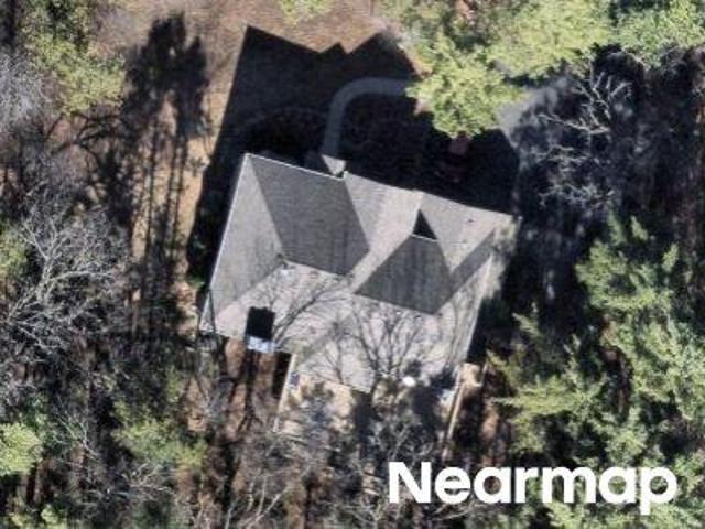 House for sale in Island Lake, Illinois