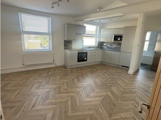 Apartment for rent in London Borough of Lewisham, Brockley
