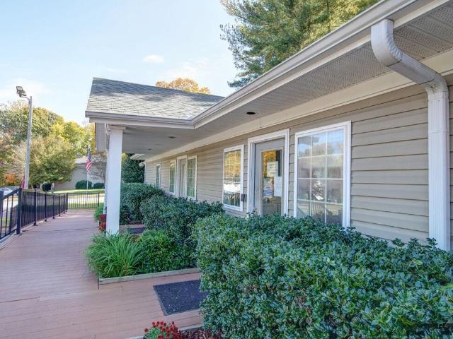 Apartment for rent in Foxcroft Apartments, Statesville