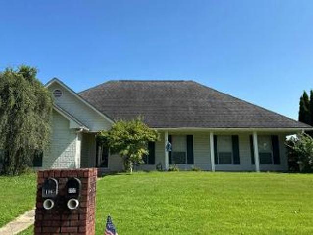 House for sale in Saltillo, Mississippi