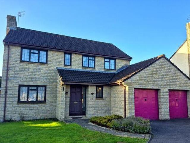 House for sale in Brompton, Gillingham