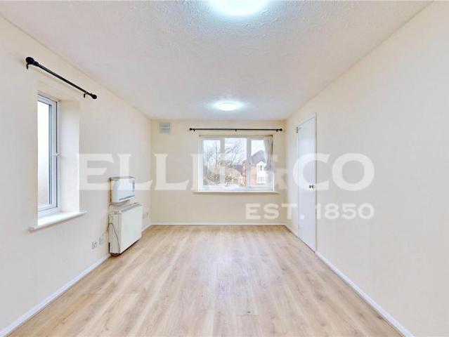 Apartment for rent in Alperton, Greater London