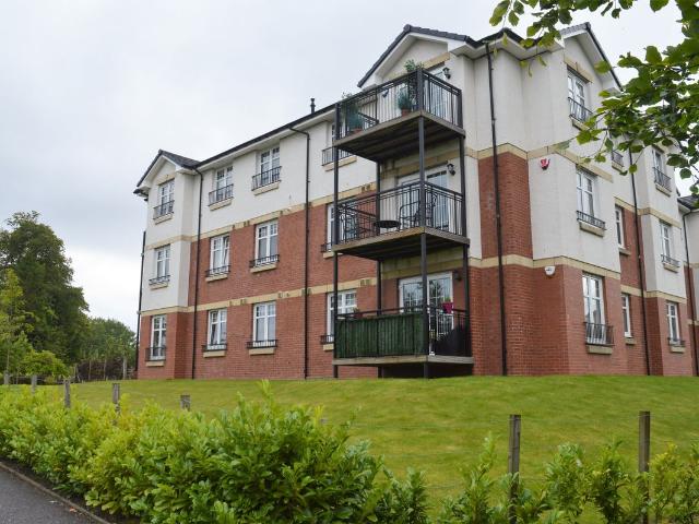 Apartment for rent in Mearns, Scotland