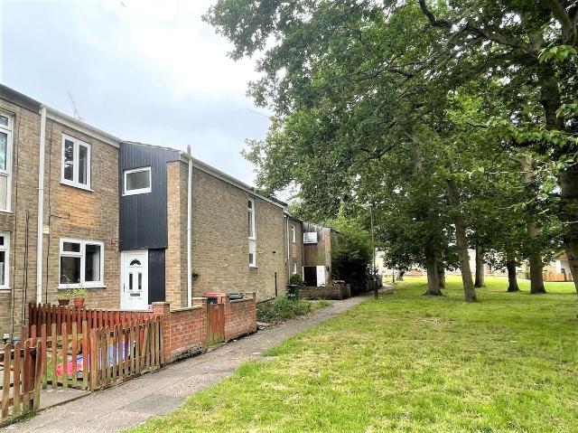 House for rent in Broadfield, Glynde