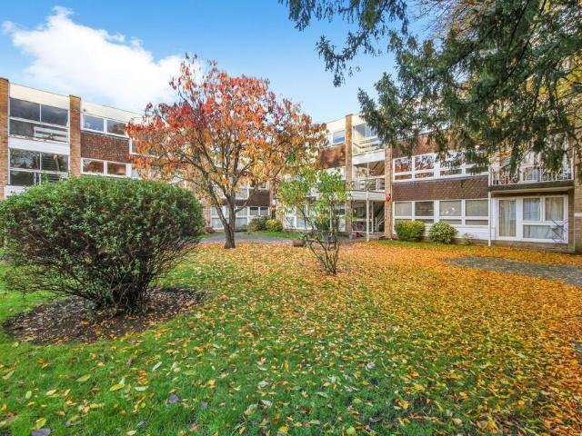 House for rent in Palmers Green, Greater London