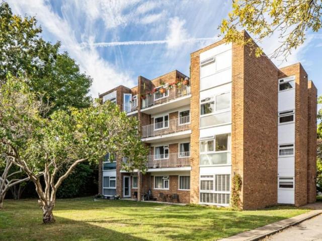 Apartment for rent in London Borough of Bromley, Greater London