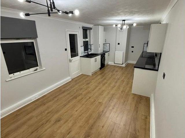 House for rent in California, Key Street