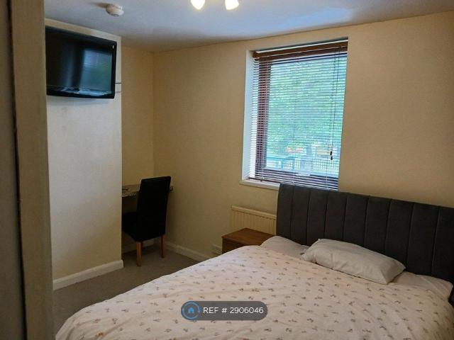 Room for rent in California, Key Street