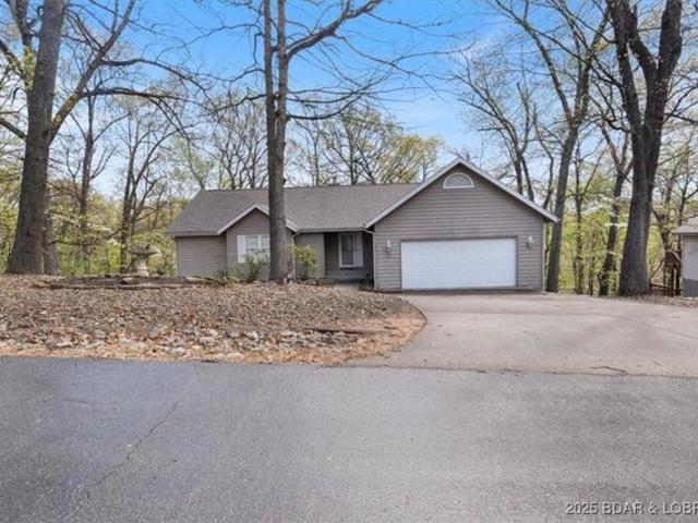 House for sale in Linn Creek