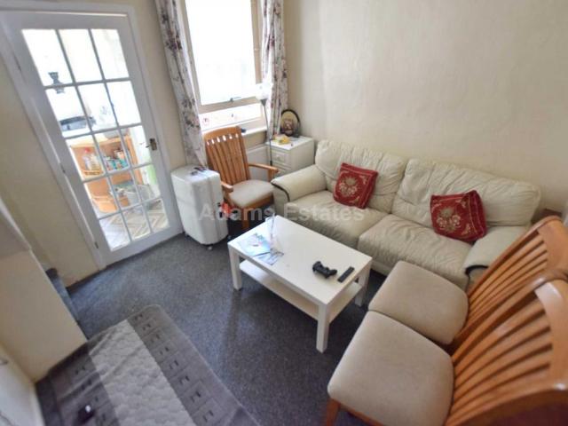 House for rent in Newtown, Reading