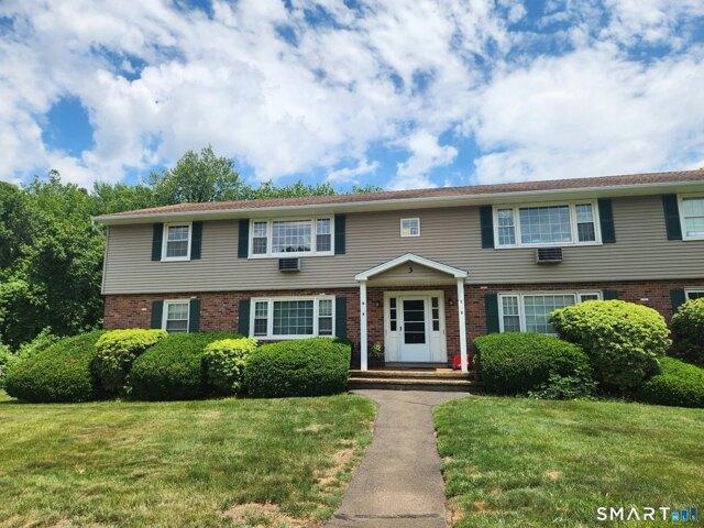 Condo for sale in North Branford, Connecticut