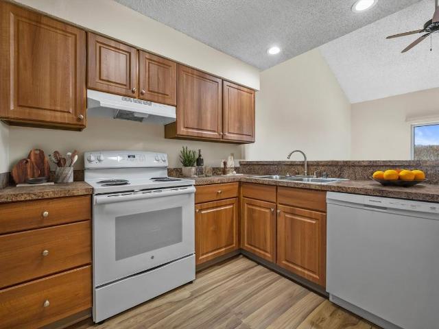 Apartment for rent in City of Pewaukee, Waukesha County