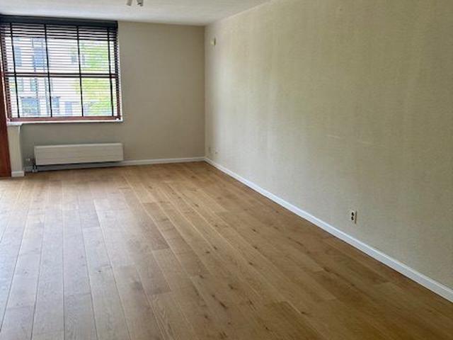 Appartement te huur in Carnisselande, Barendrecht