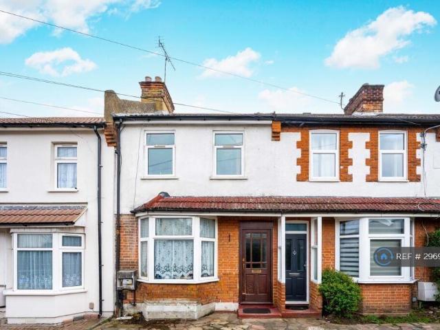 House for rent in Sheerwater, Woking