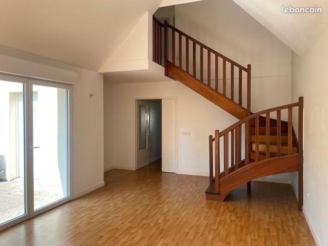 Maison vente à Compiègne, Chevrières