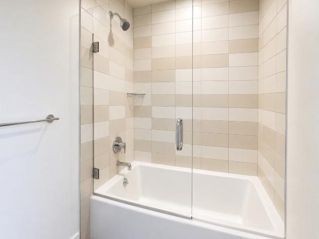 Apartment for rent in Canoga Park, California