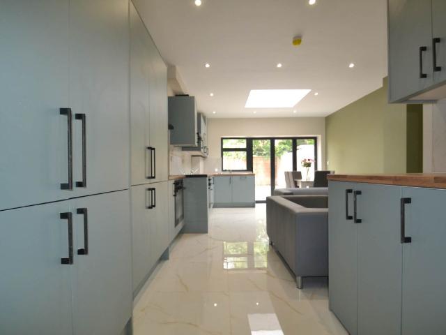 Room for rent in London Borough of Ealing, Hanwell
