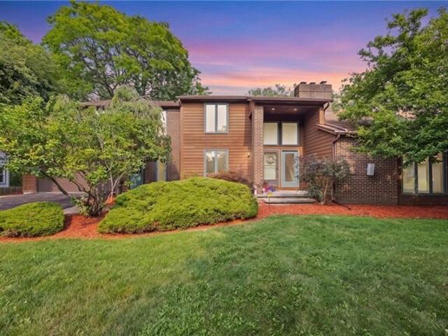 House for sale in Pittsford, New York