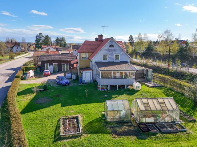 Villa till salu i Bollnäs, Gävleborg