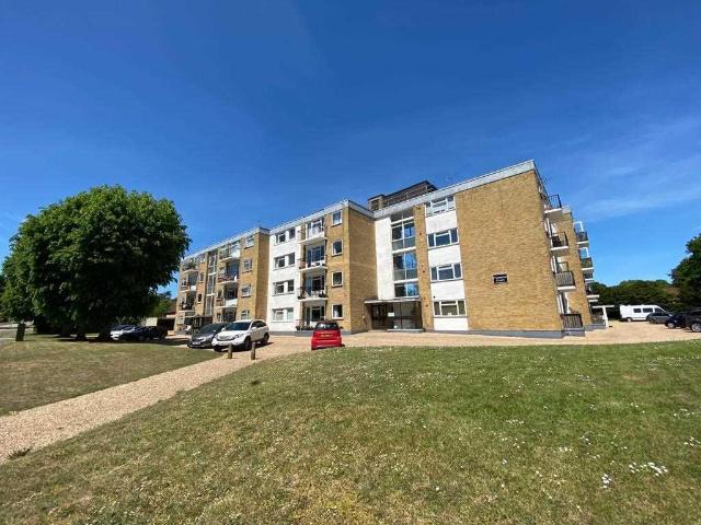 Apartment for rent in Denham