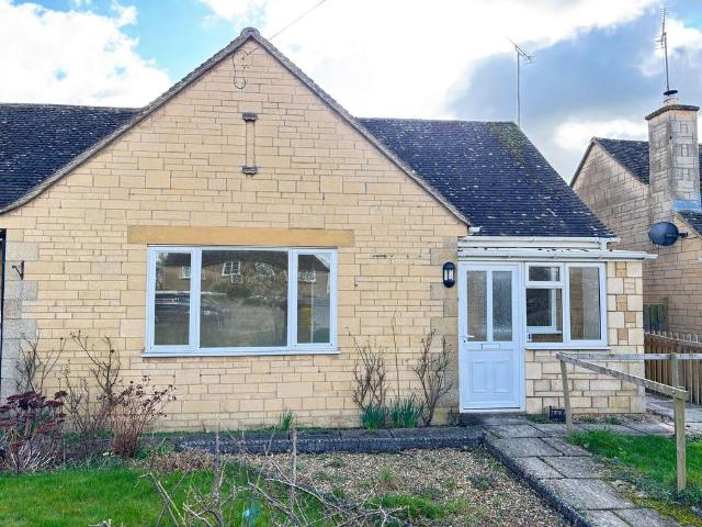 House for rent in Fossebridge, Gloucestershire