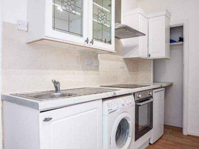 Apartment for rent in St. John's Wood, Greater London