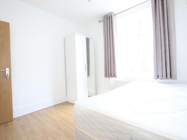 Apartment for rent in St. John's Wood, Greater London