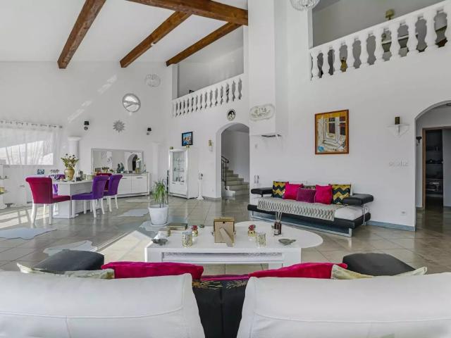 Maison vente à Nice, Colomars