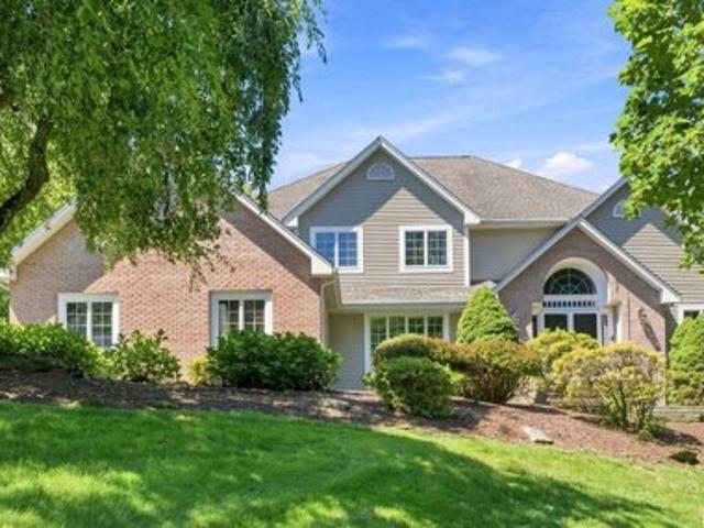 House for sale in Rocky Hill, Connecticut
