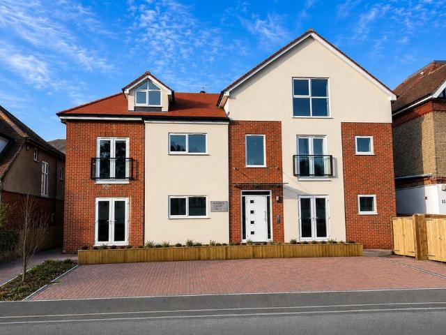 Apartment for rent in Lansdowne, Springbourne