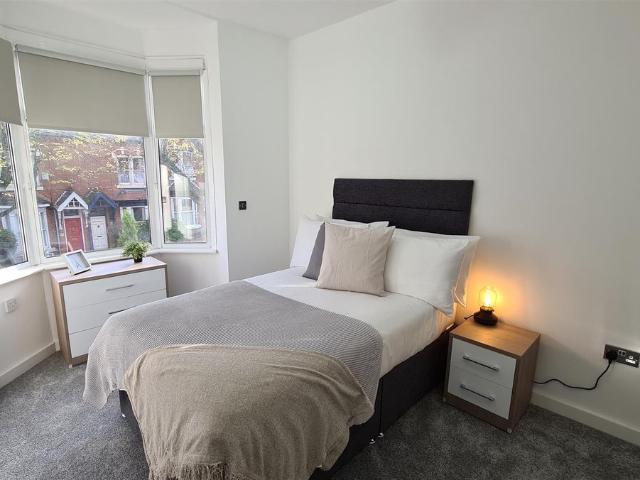 Room for rent in Gravelly Hill, West Midlands