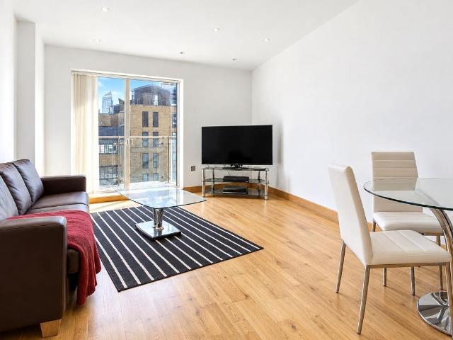 Apartment for rent in Cubitt Town, Greater London