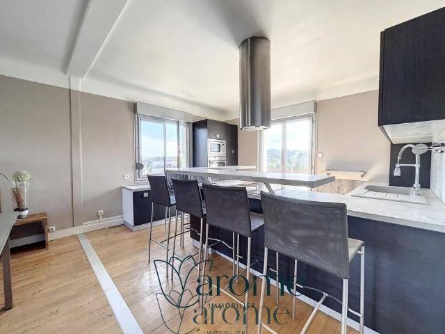 Appartement location à Francheville-le-Haut, Francheville