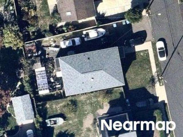 House for sale in Hamden, Connecticut