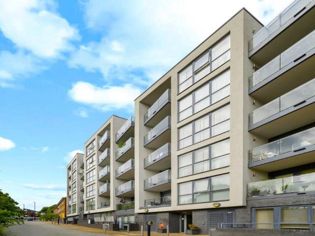 Apartment for rent in New Southgate, Greater London