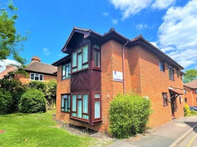 House for sale in Surrey, England