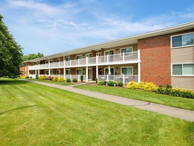 Apartment for rent in Randolph