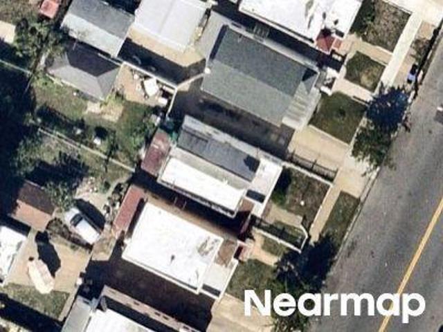 House for sale in Queens, Arverne